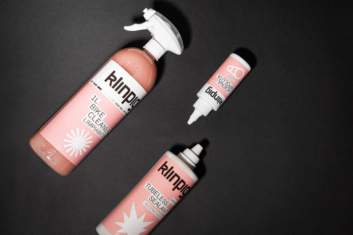 klinpig, k l i n p i g, cera para la cadena, chain, tubo, tubo grande mediano pequeño, sealant, antipinchazos, 500ml, 100ml, 1000ml 1L, bike cleaner, limpiabicis, spray rosa, pink