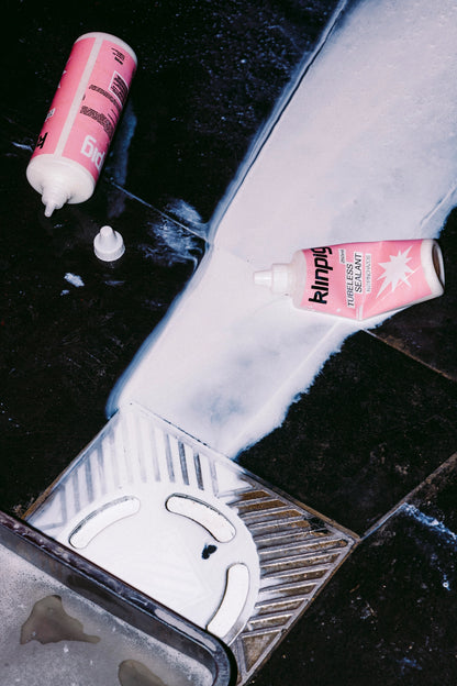 bici, bicicleta, bike, bicycle, limpieza, klinpig, k l i n p i g, rosa, pink , dry cleaer, limpiador en seco, limpiador