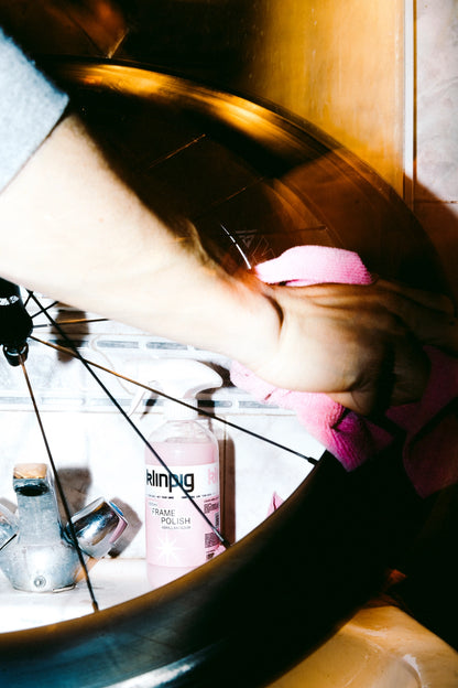 ruedas, explosion pinchazo rueda, sealant, antipinchazos, rosa, pink, klinpig, k l i n p i g, bici, bicicleta, limpieza, polisher, polish, abrillantador